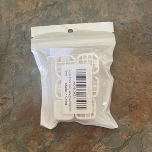 Kvoike 6 pack Cord Holders with Stickies NIP